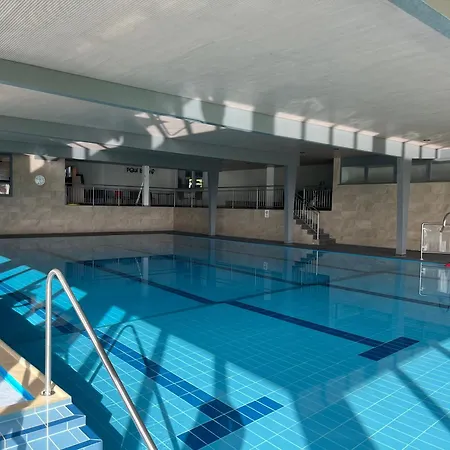 Gemuetliches 37qm - Balkon Und Naturblick Mit Pool Im Haus *